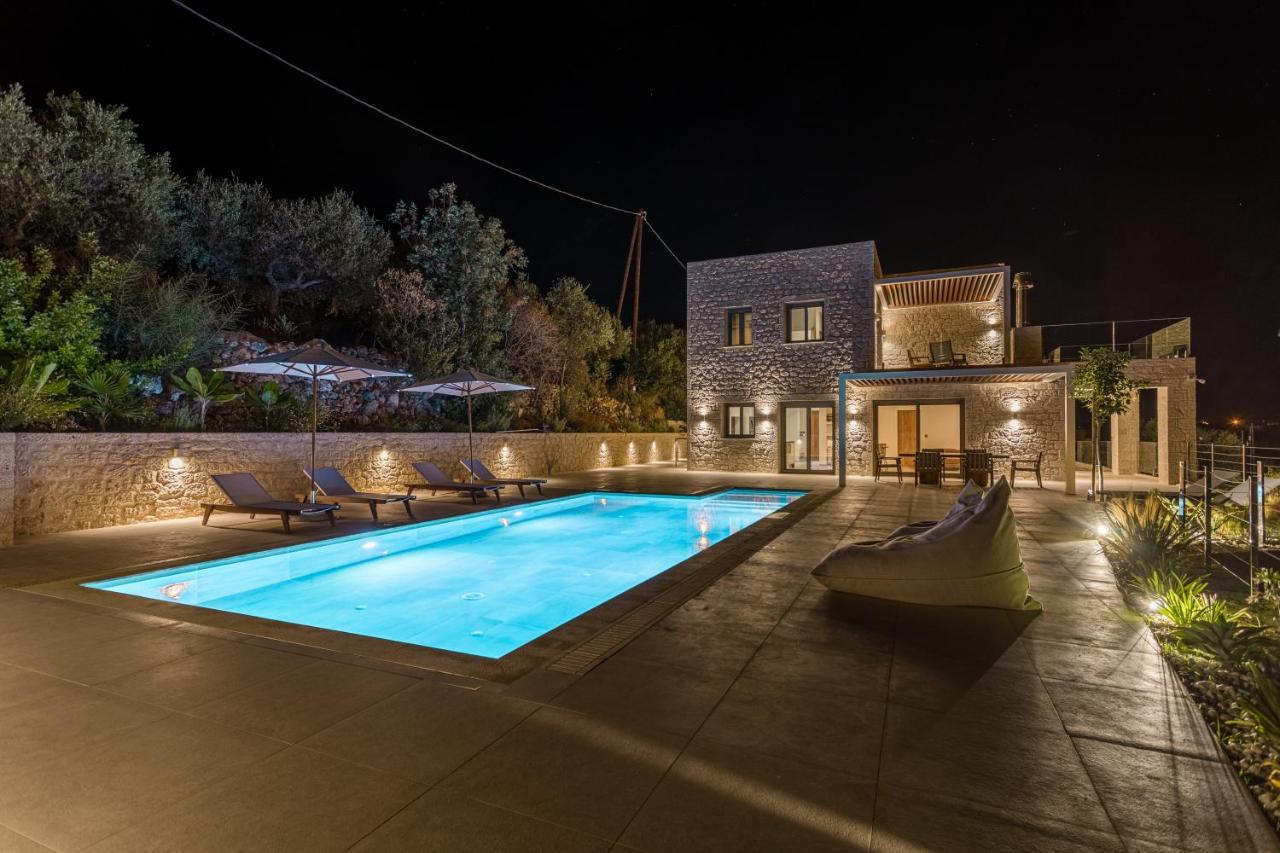 Manitennisvillas Stoúpa المظهر الخارجي الصورة