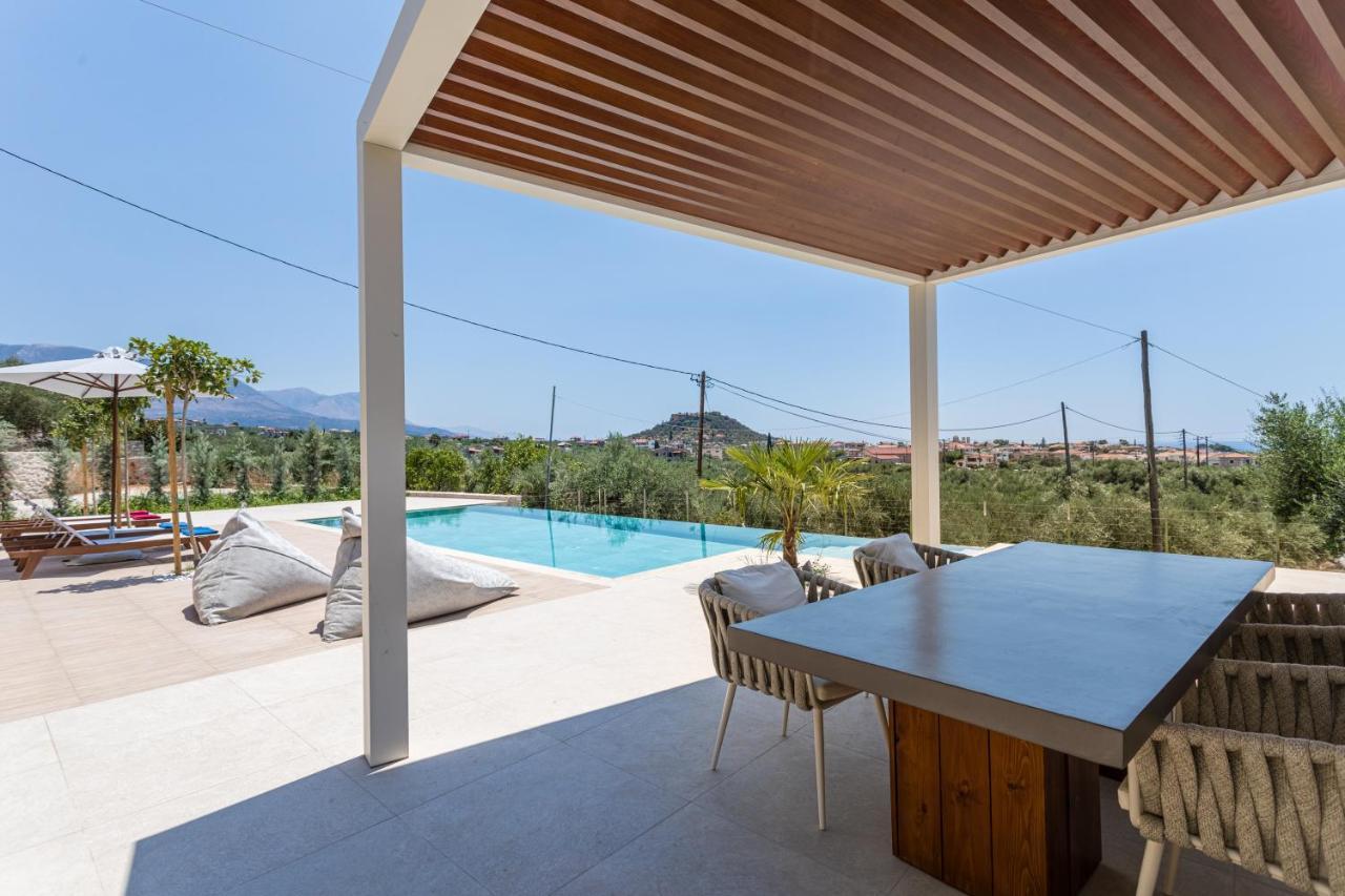 Manitennisvillas Stoúpa المظهر الخارجي الصورة