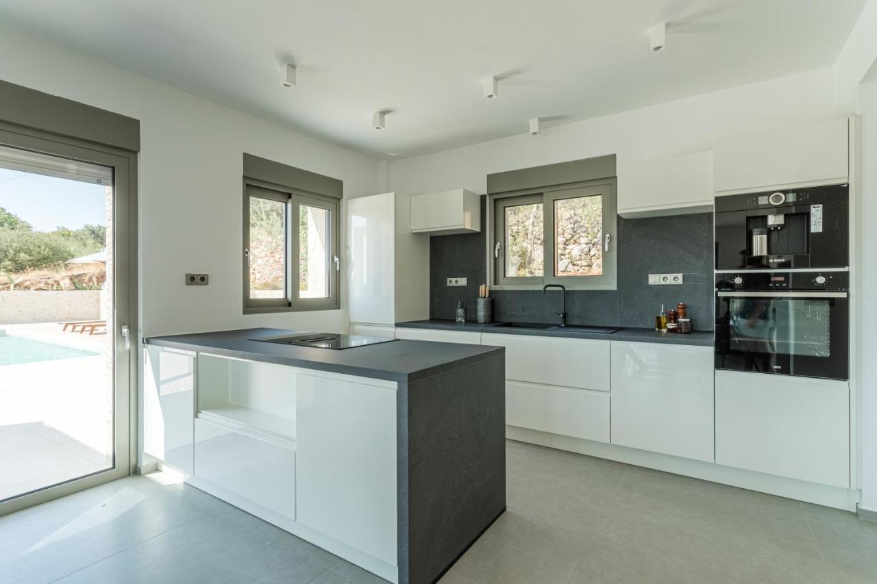 Manitennisvillas Stoúpa المظهر الخارجي الصورة